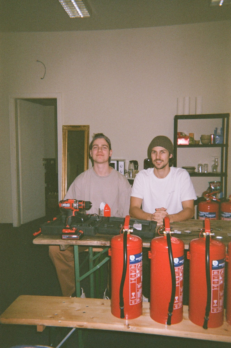 2 Mitglieder in Studio