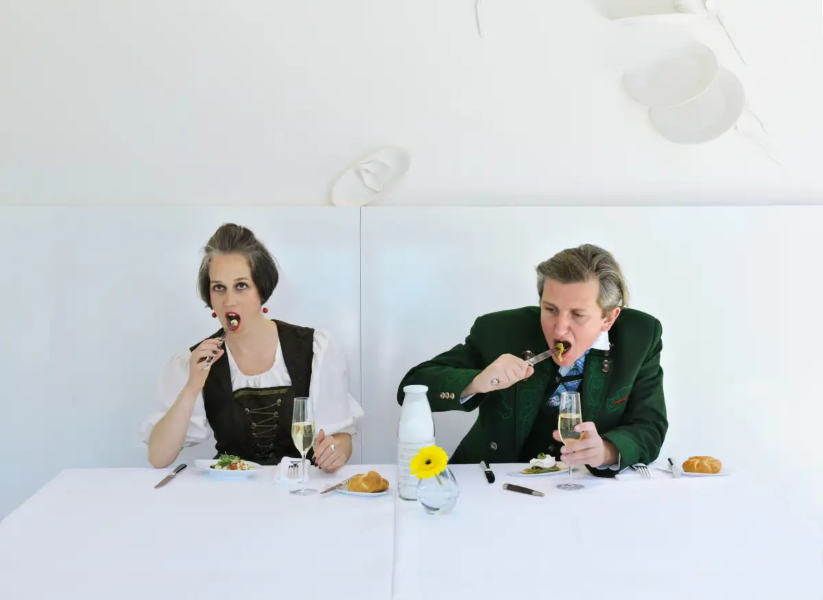 Honey & Bunny/ Eat Design