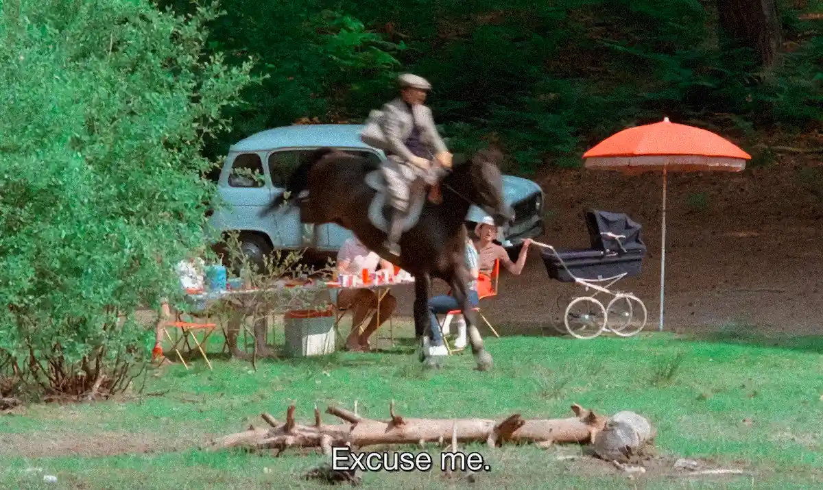 Apologizing men: Springendes Pferd