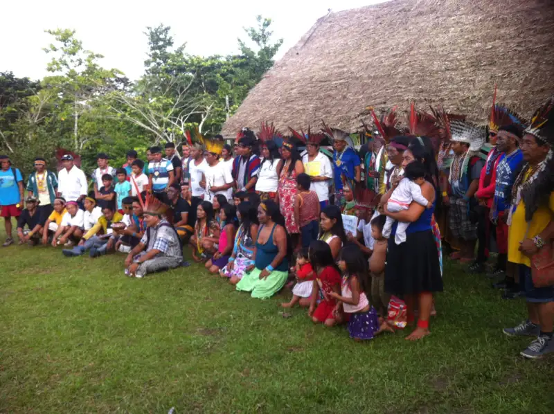 Shamans of the Huni Kuin - a tribe in Acre on the boarder to Peru